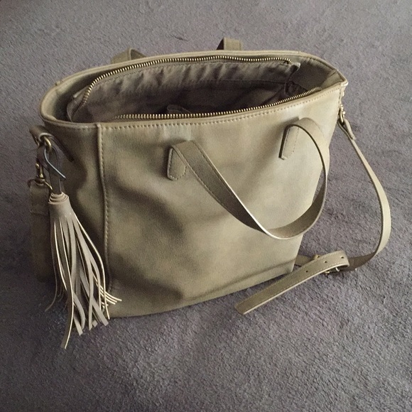 Handbags - Universal Thread Crossbody